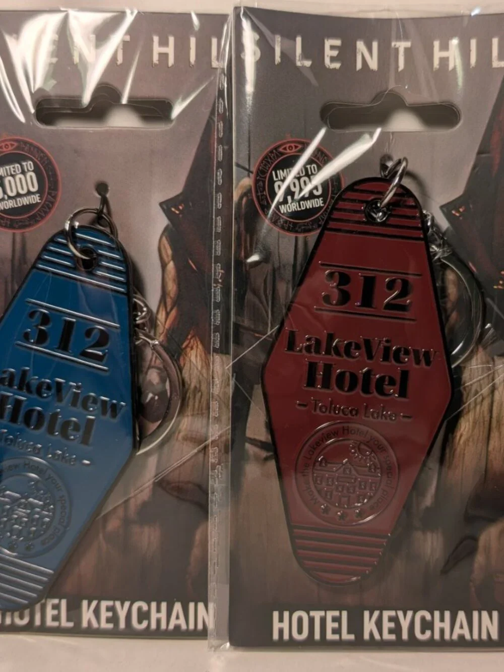 Silent Hill Lakeview Hotel Keyrings Blue And Red Versions Set Of 2 Keychains